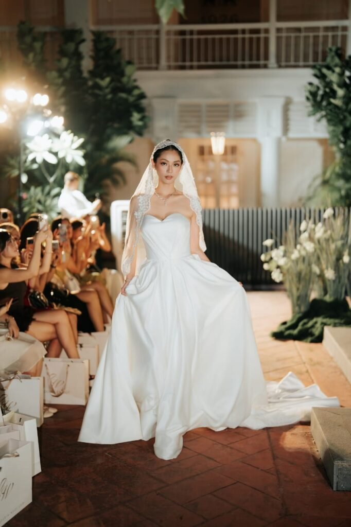 Foi Memoire Wedding Dress